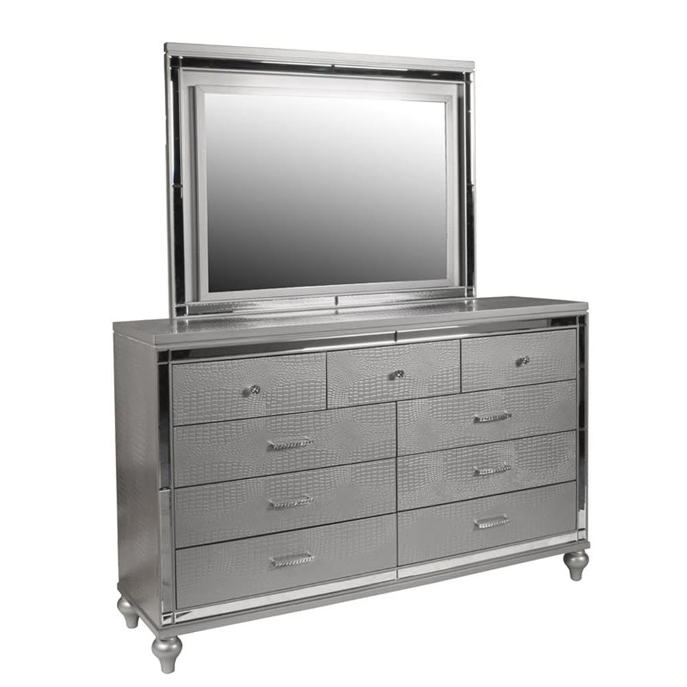 Valentine 4-Piece Wood Queen Bedroom Set in Silver