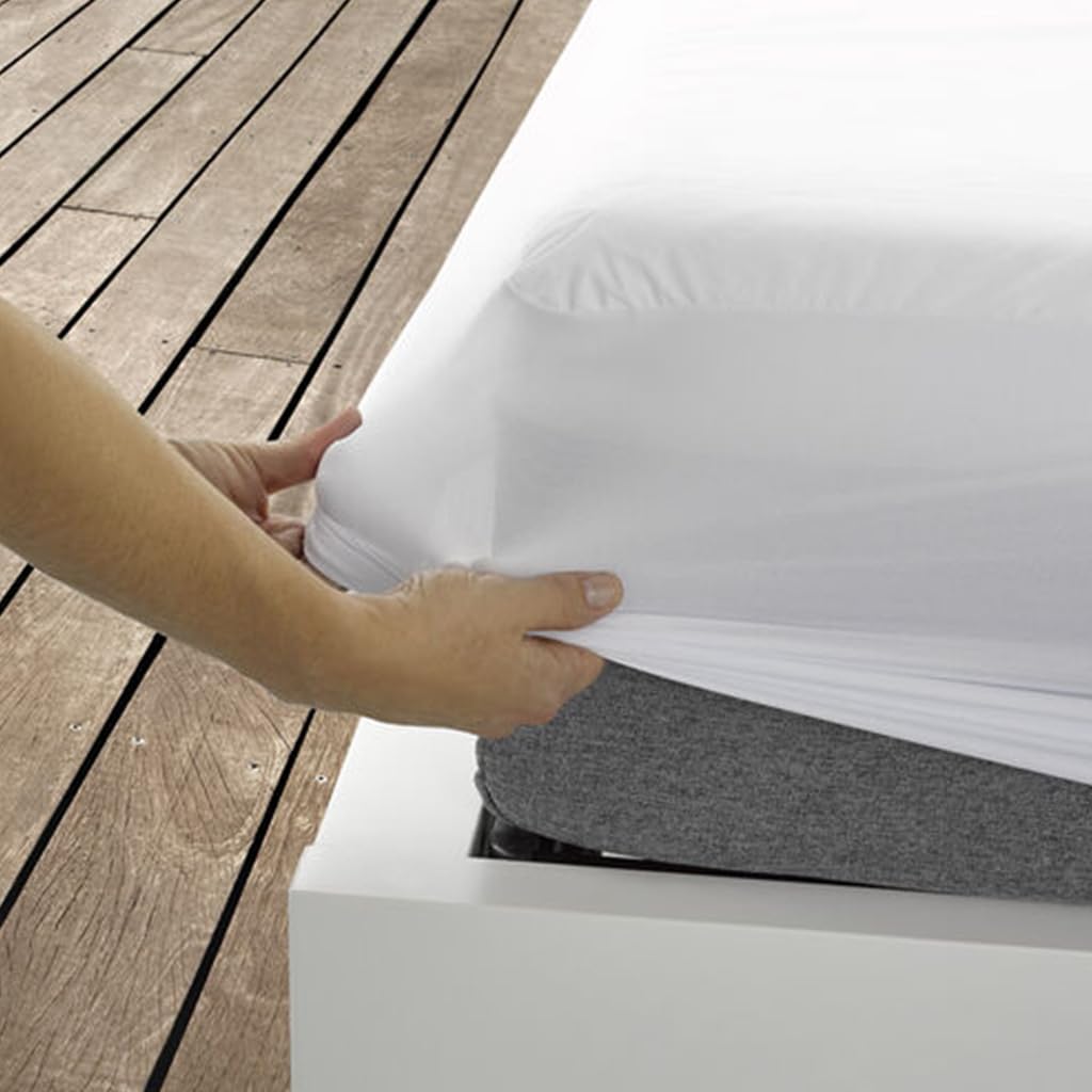 Snow Mattress Protector, Featuring Nordic Chill Fiber, Waterproof, 5-Sided