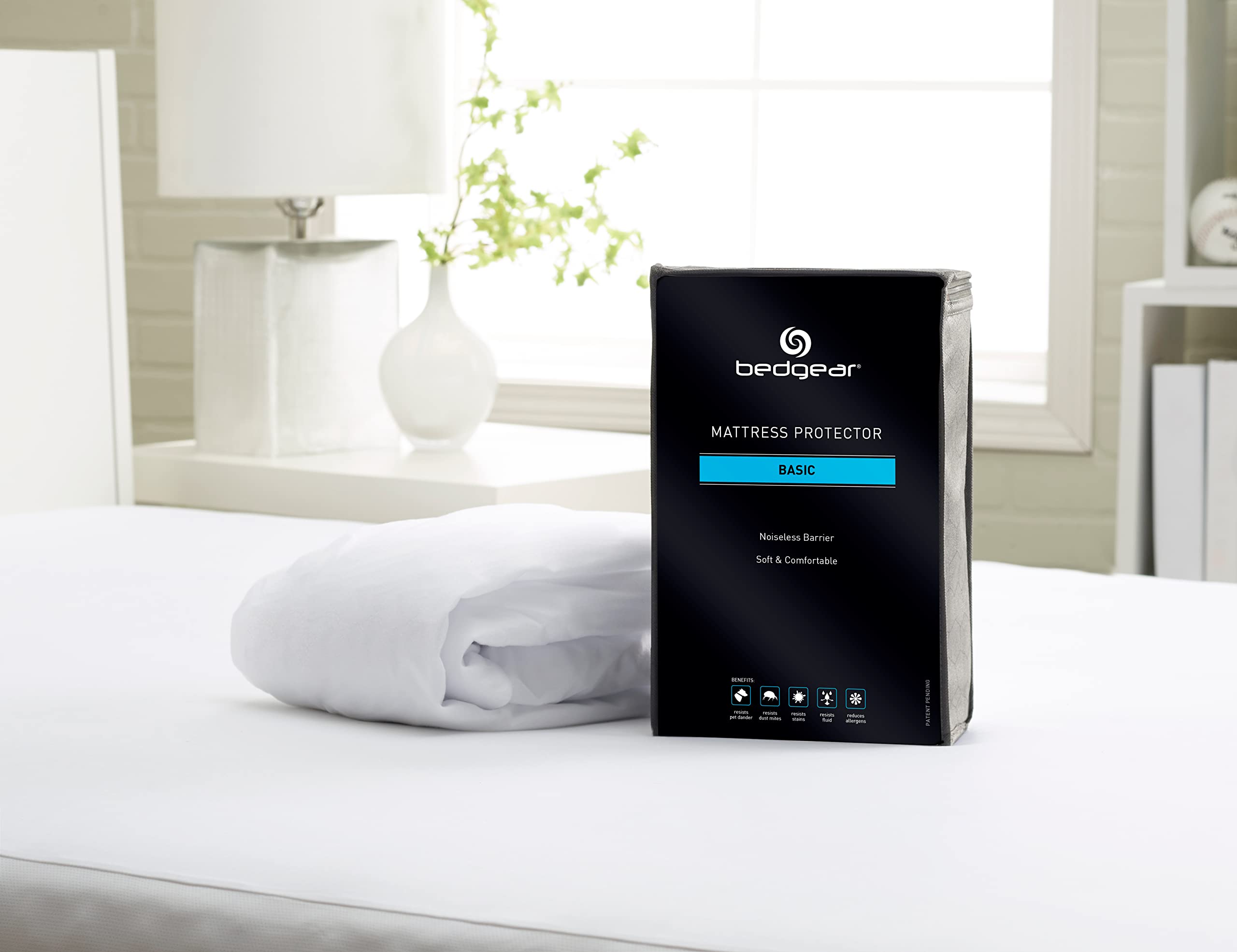 Queen Basic Mattress Protector - Lightweight, Noiseless, and Waterproof Fabric