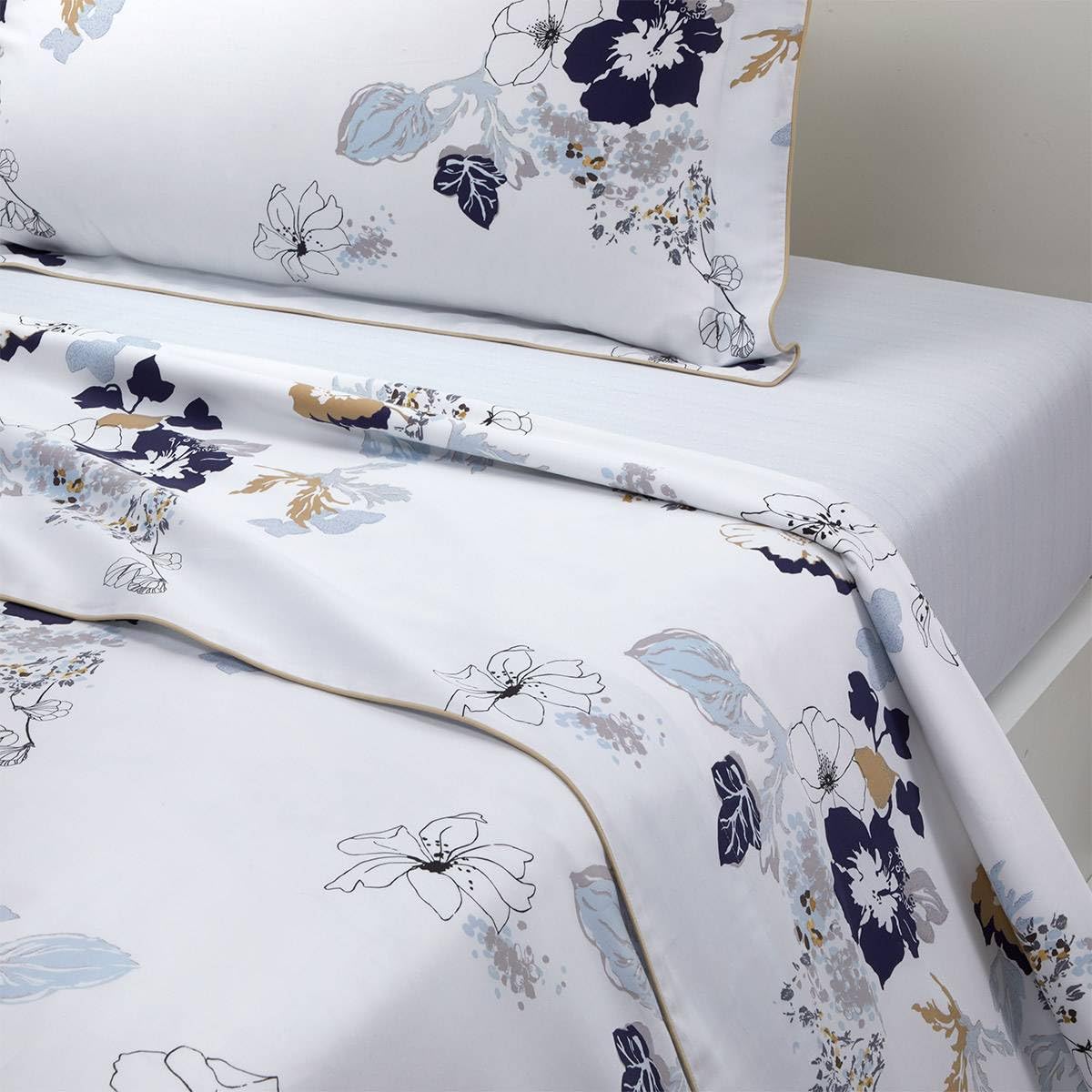 Eclipses Multicolor Full/Queen 94 x 116 in Flat Sheet - Extra Soft and Warm