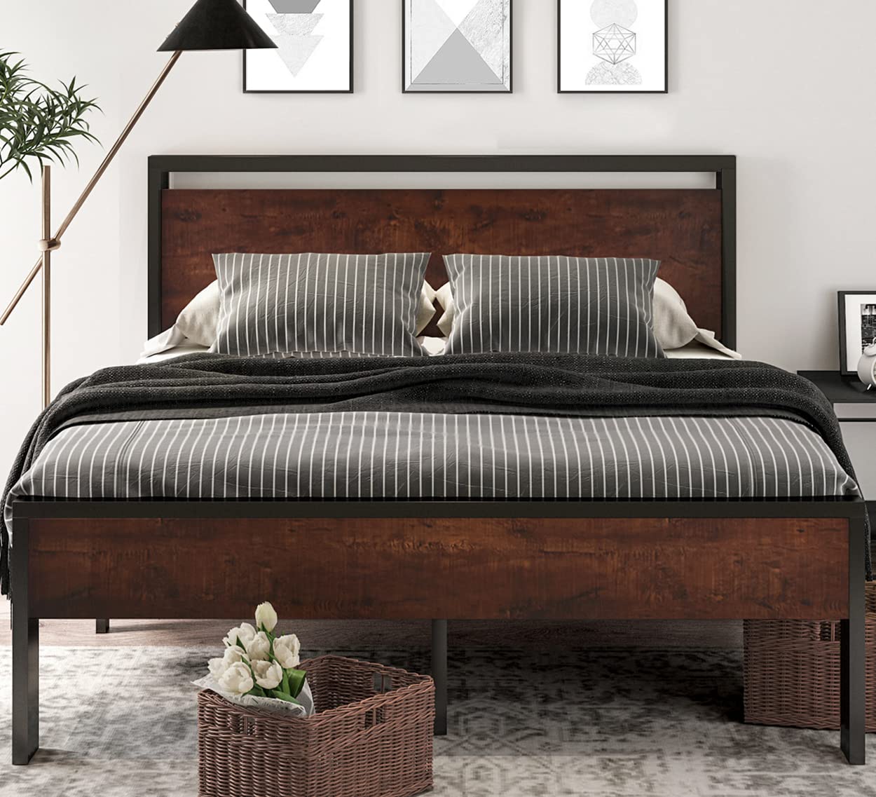 14 Inch Queen Size Metal Platform Bed Frame with Wooden Headboard