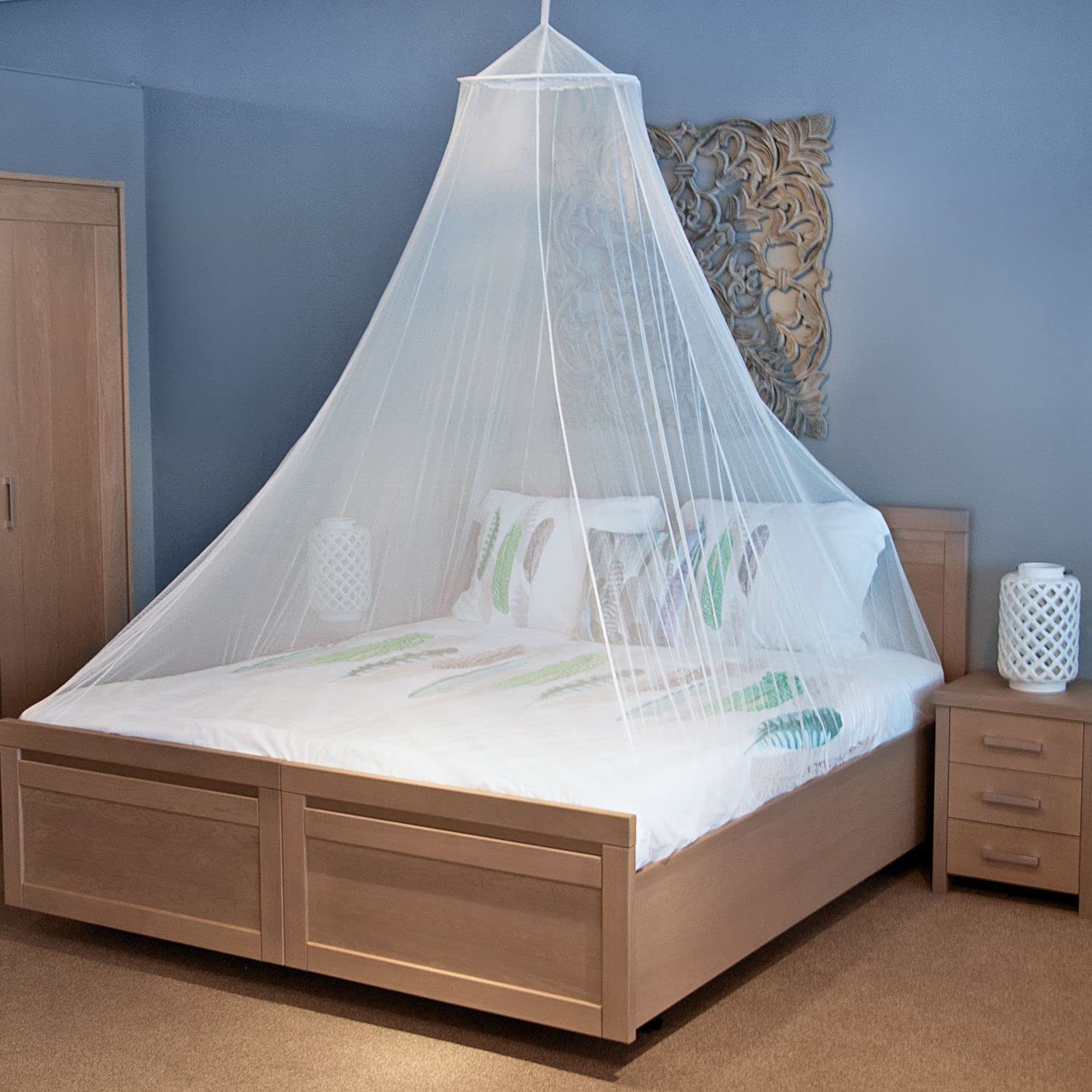 Net for Single to King-Sized Beds – Fully-Enclosed Bed Canopy for Travel