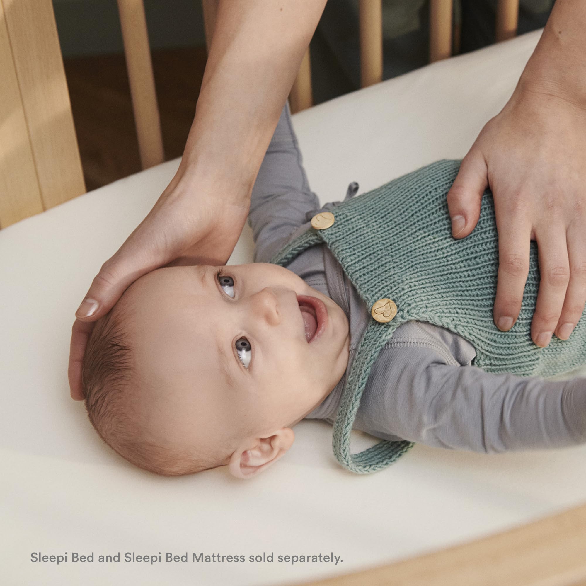 Sleepi Fitted Sheet V3, Dots Sage - Compatible with Sleepi Bed V3 & Mattress