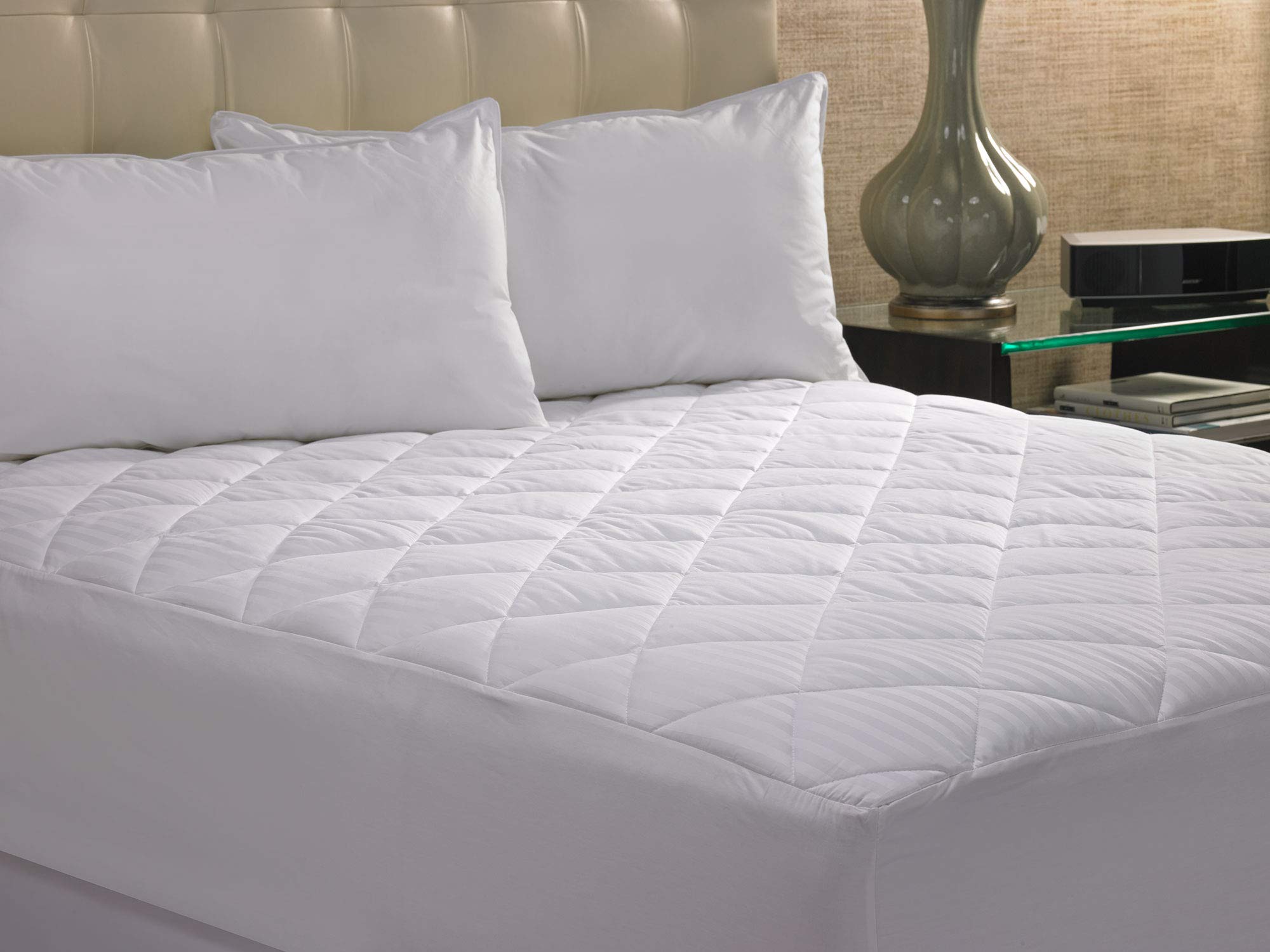 Mattress Pad - Hypoallergenic, Diamond Quilted Mattress Topper - 18" Deep