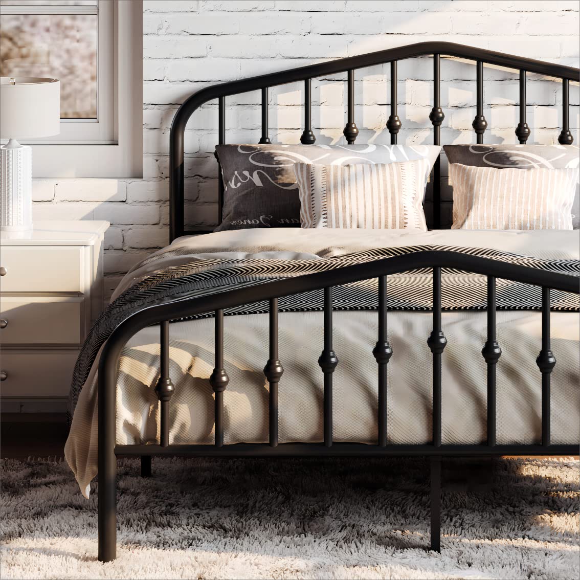 Queen Size Metal Platform Bed Frame with Victorian Style Wrought