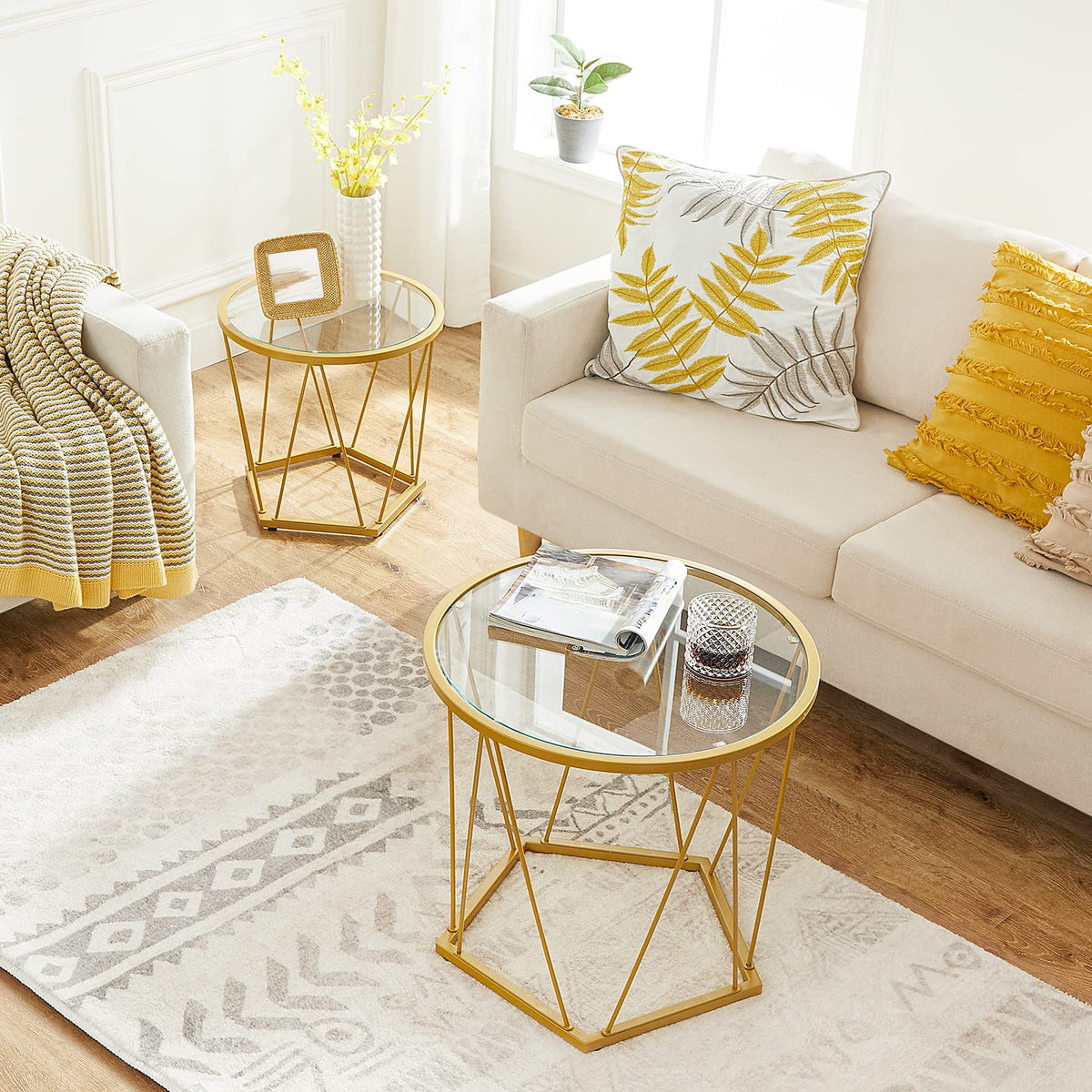 Round Nesting Coffee Table Set of 2 – Gold
