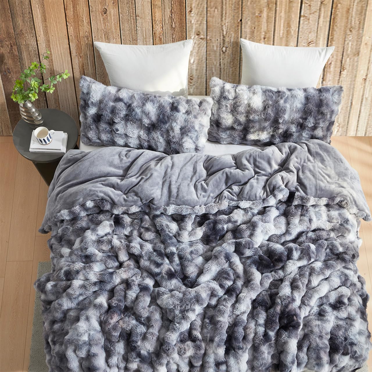 Beary Soft - Coma Inducer® Alaskan King Comforter Set