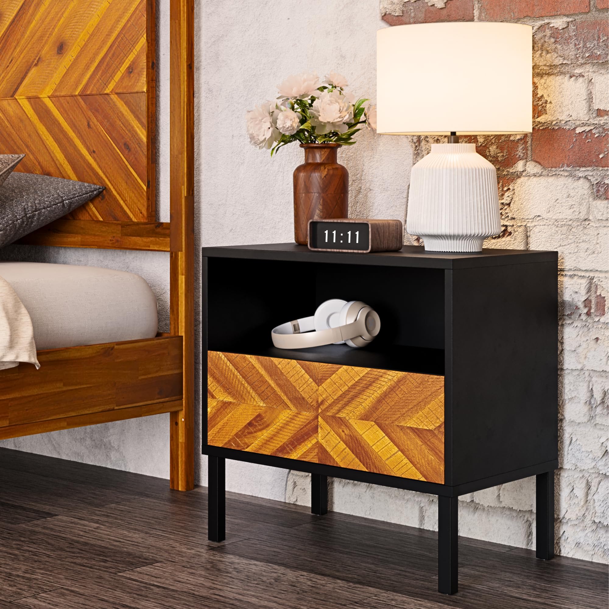 Vivian Solid Wood Nightstand, End Table, Bedside Table with Herringbone