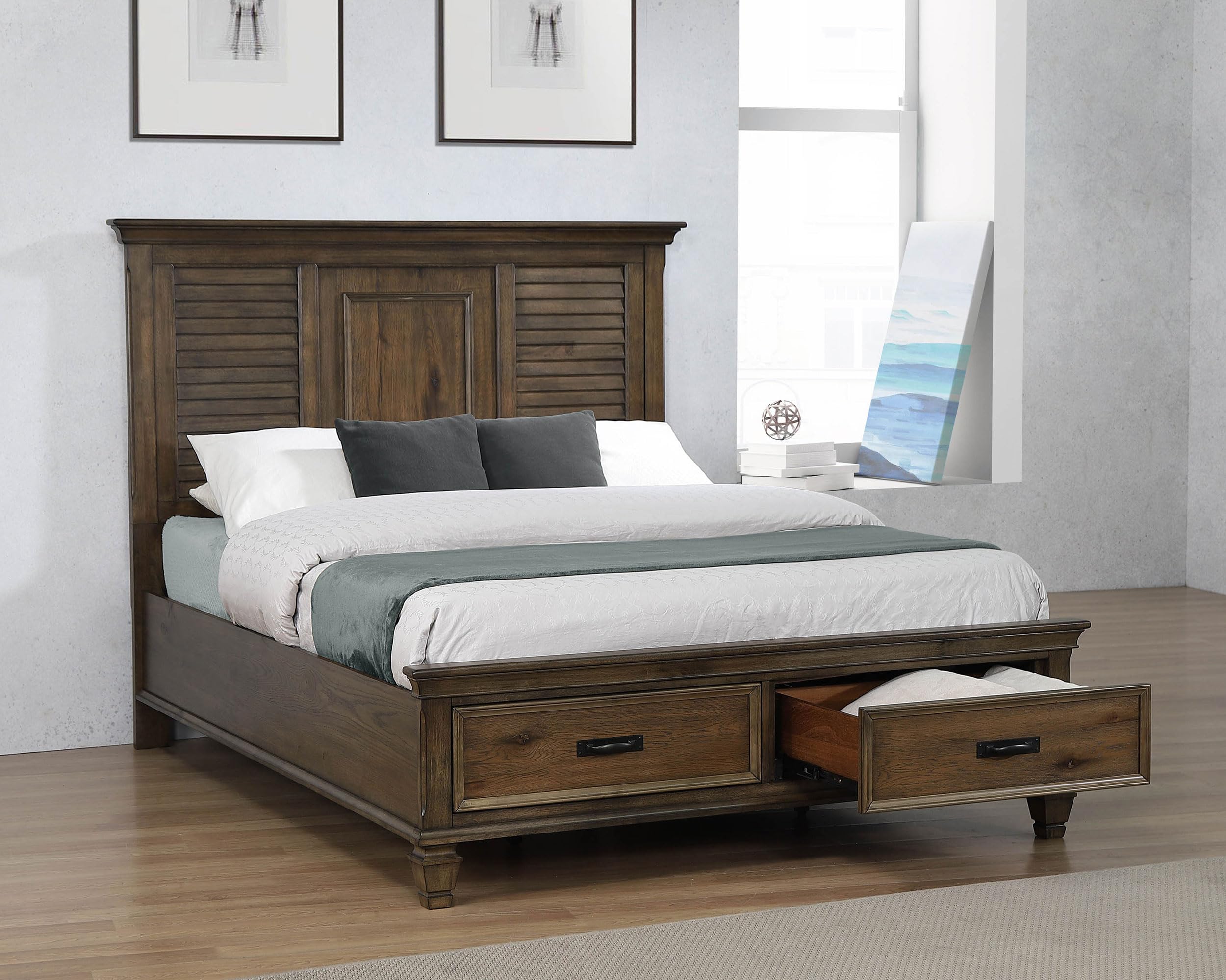Franco Farmhouse Wood Queen Size Storage Panel Bed Frame Platform Bed 57-inch