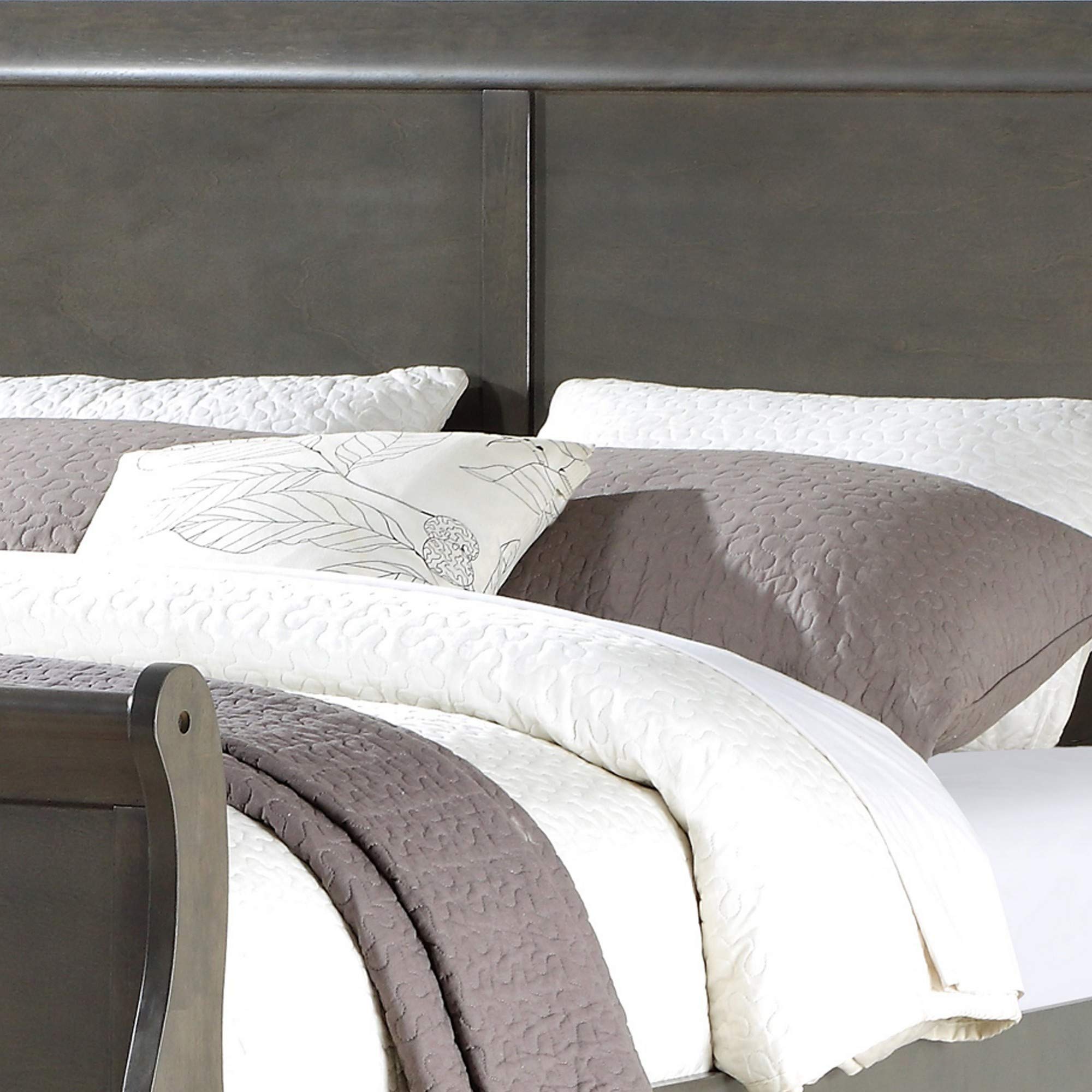 Sleigh Design Eastern King Size Bed with Rectangular Thin Legs, Gray