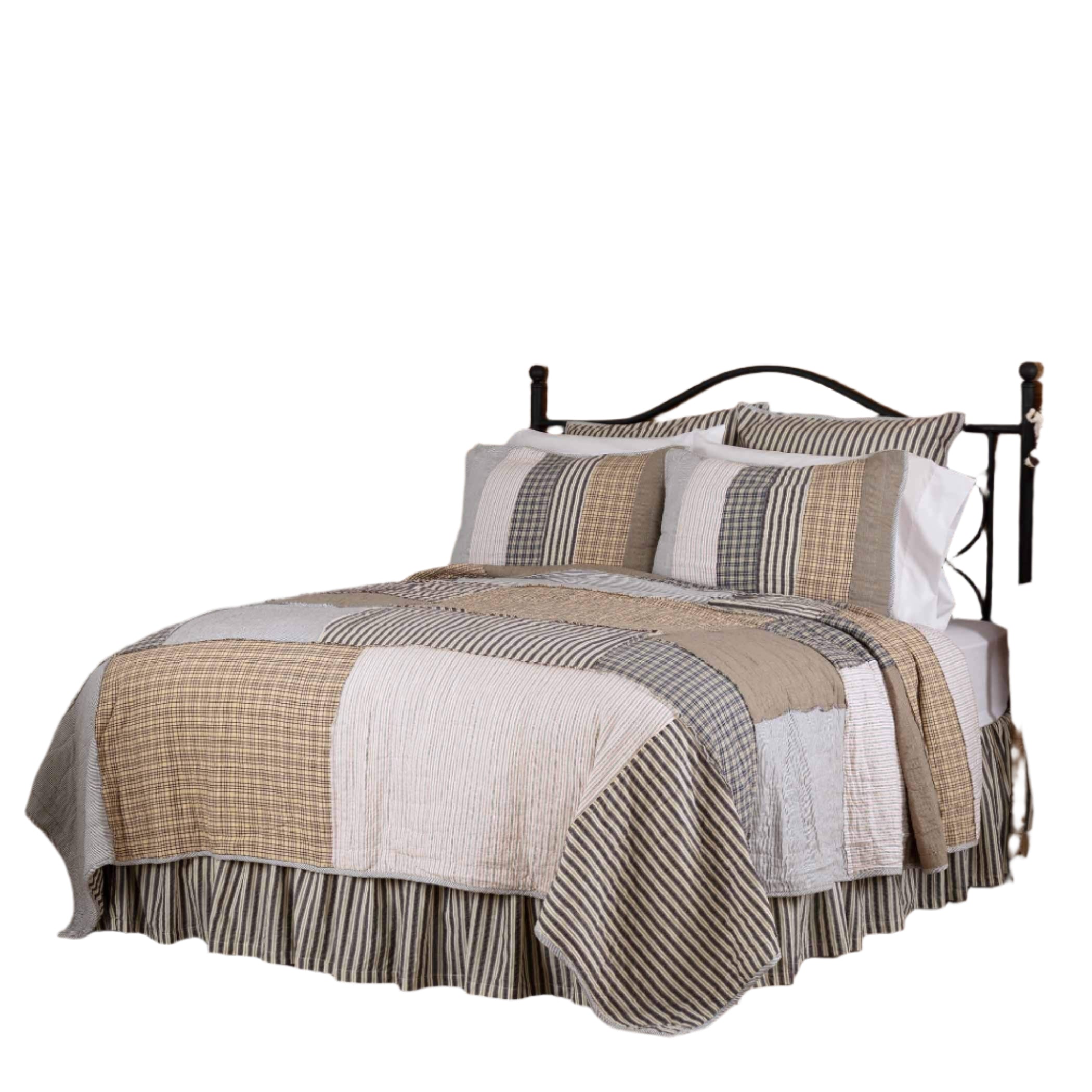 Ashmont 8 Piece King Quilt Set (1 Quilt, 2 King Shams, 2 Pillowcase, 2 Euro Shams