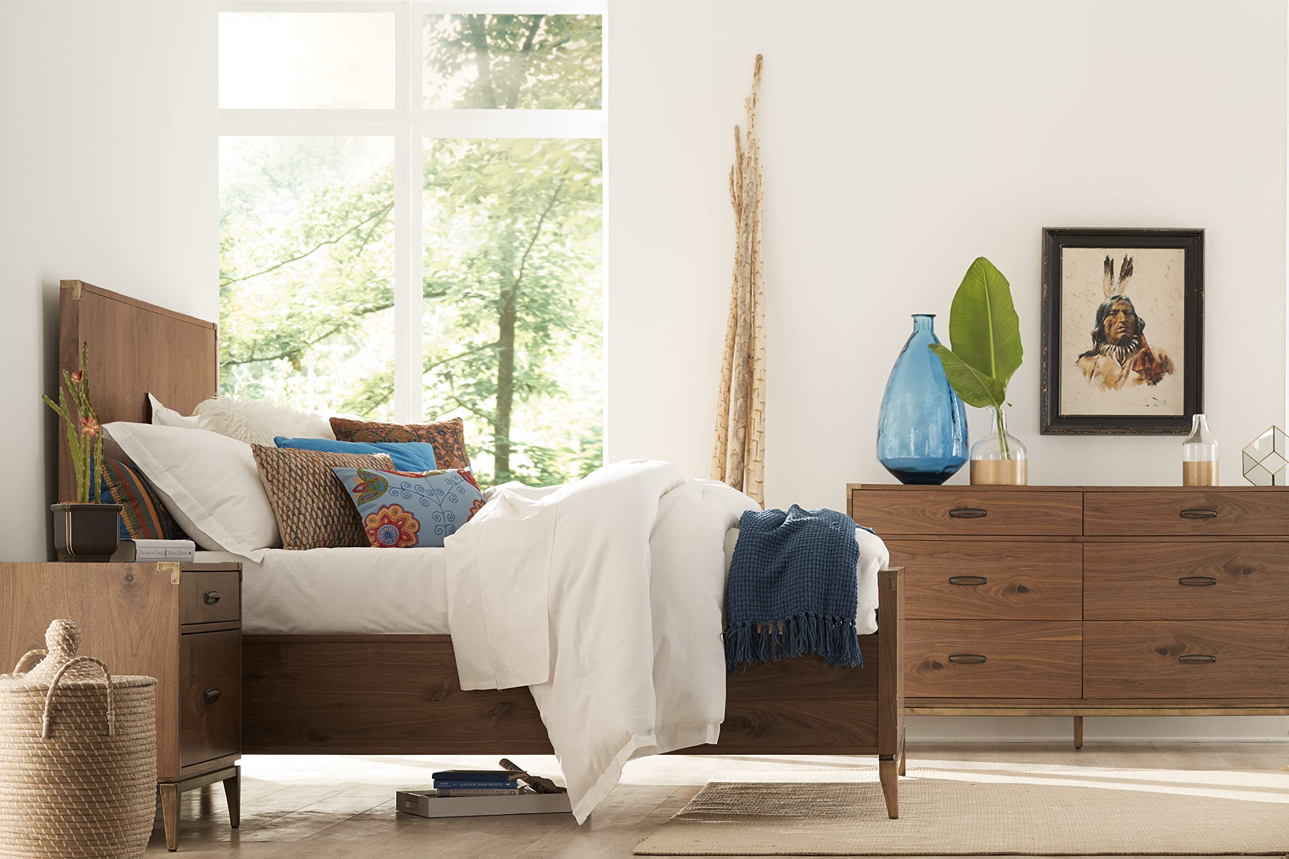 Solid Wood Panel Bed, Queen, Adler - Natural Walnut