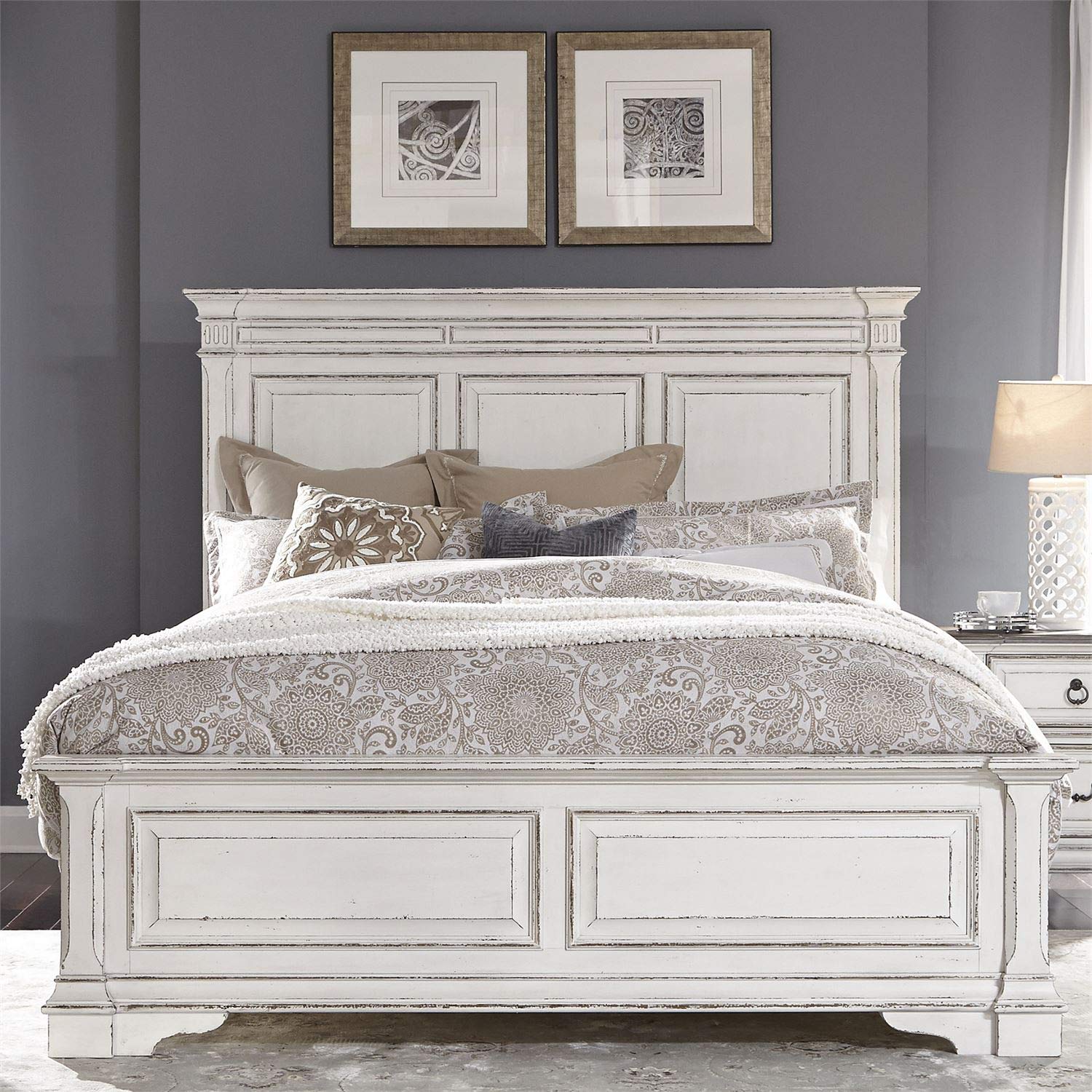 Abbey Park Queen Panel Bed, White