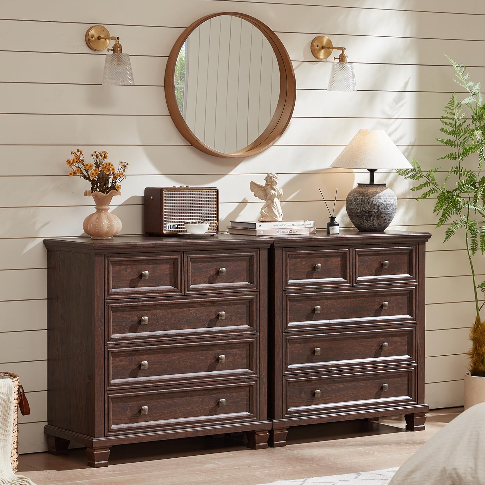 Farmhouse 5 Drawer Dresser for Bedroom, 32.6 Inch Tall Vintage Chest of Drawers