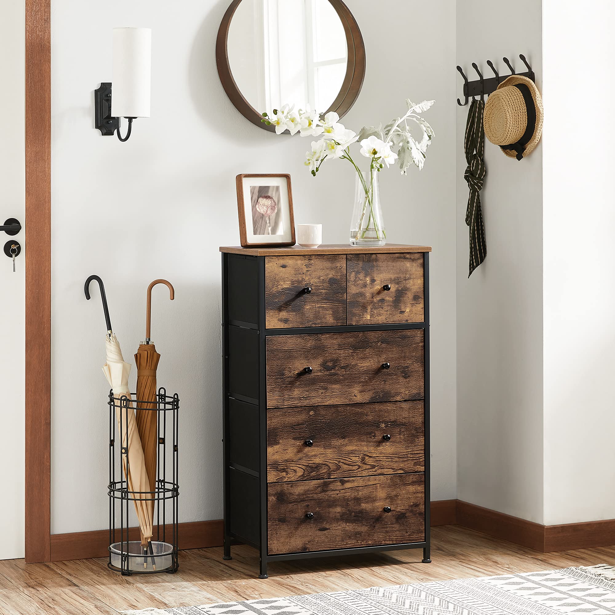 Drawer Dresser, Storage Dresser Tower with 5 Fabric Drawers