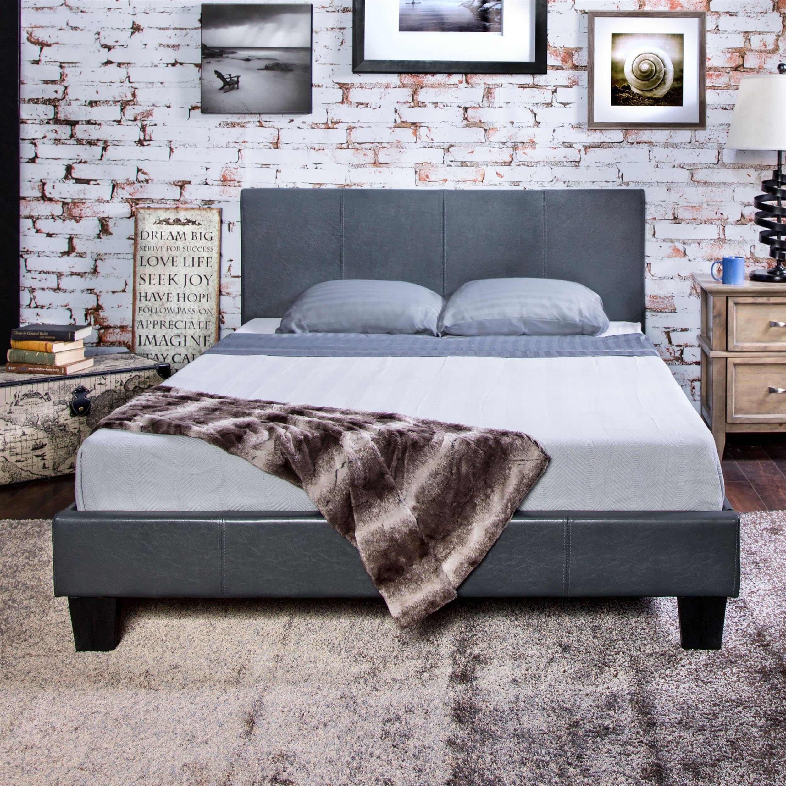 Ramone Faux Leather King Platform Bed in Gray