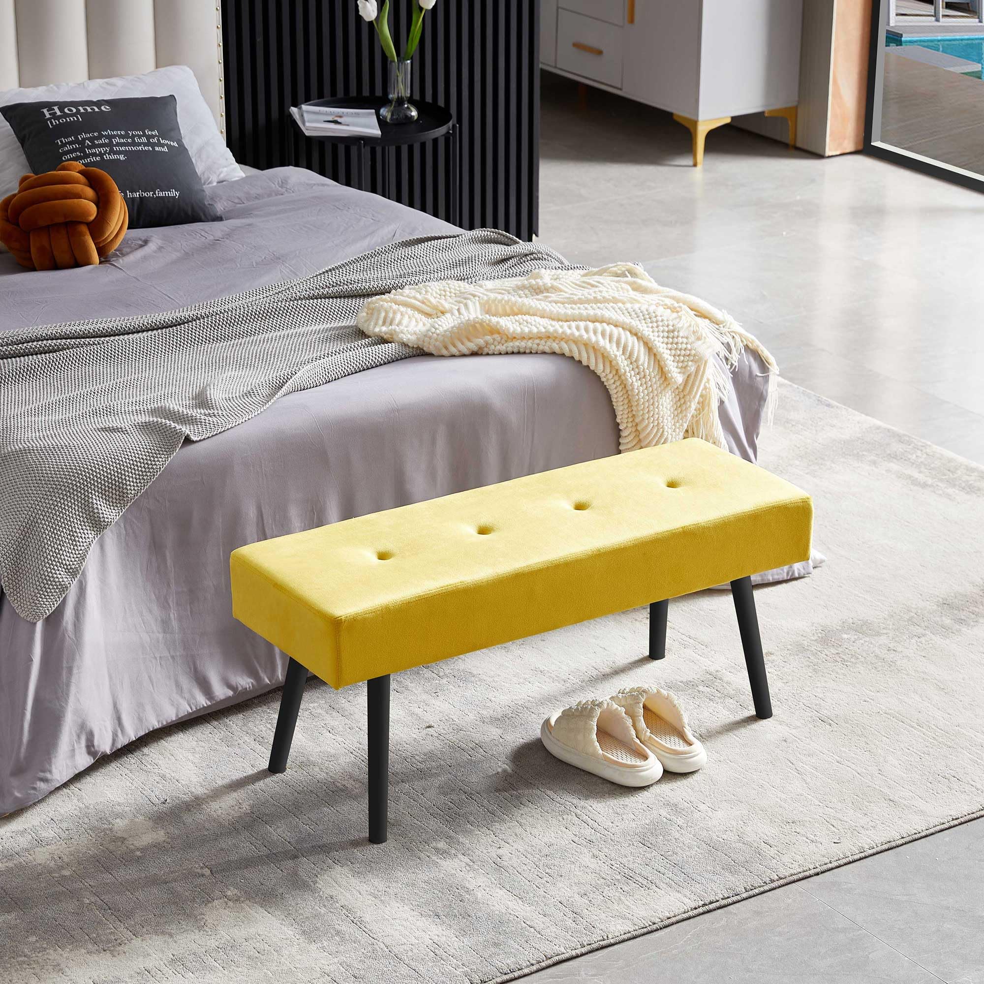 Accent Bench for Living Room Ottoman Bench Elegant Velvet Bedroom Bench