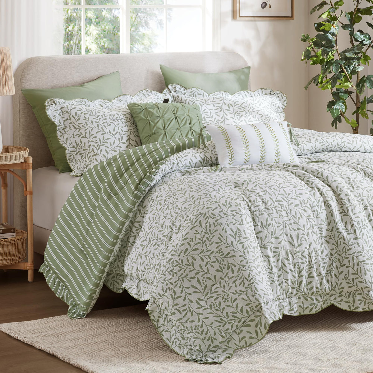 Reversible Botanical Comforter Set, 5-Piece King