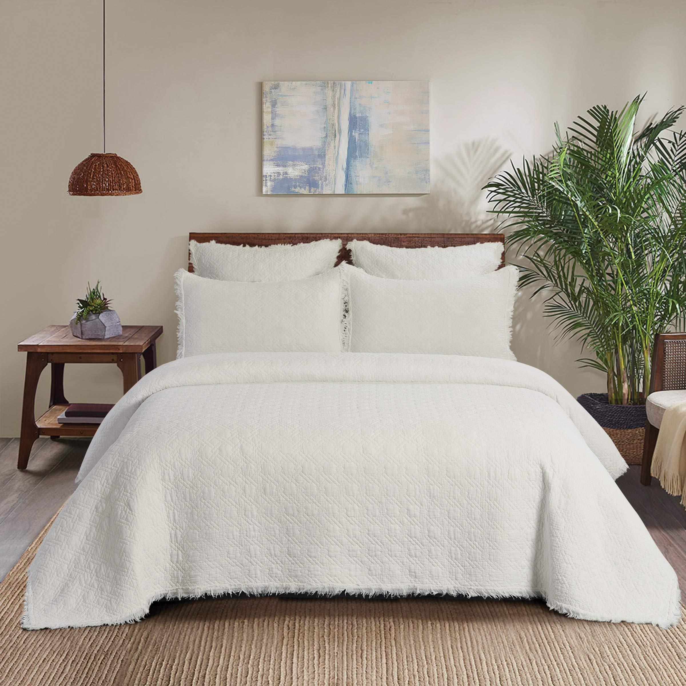 Trellis White King Lightweight Quilt Set All-Season Oversized Cotton Solid Bedspread