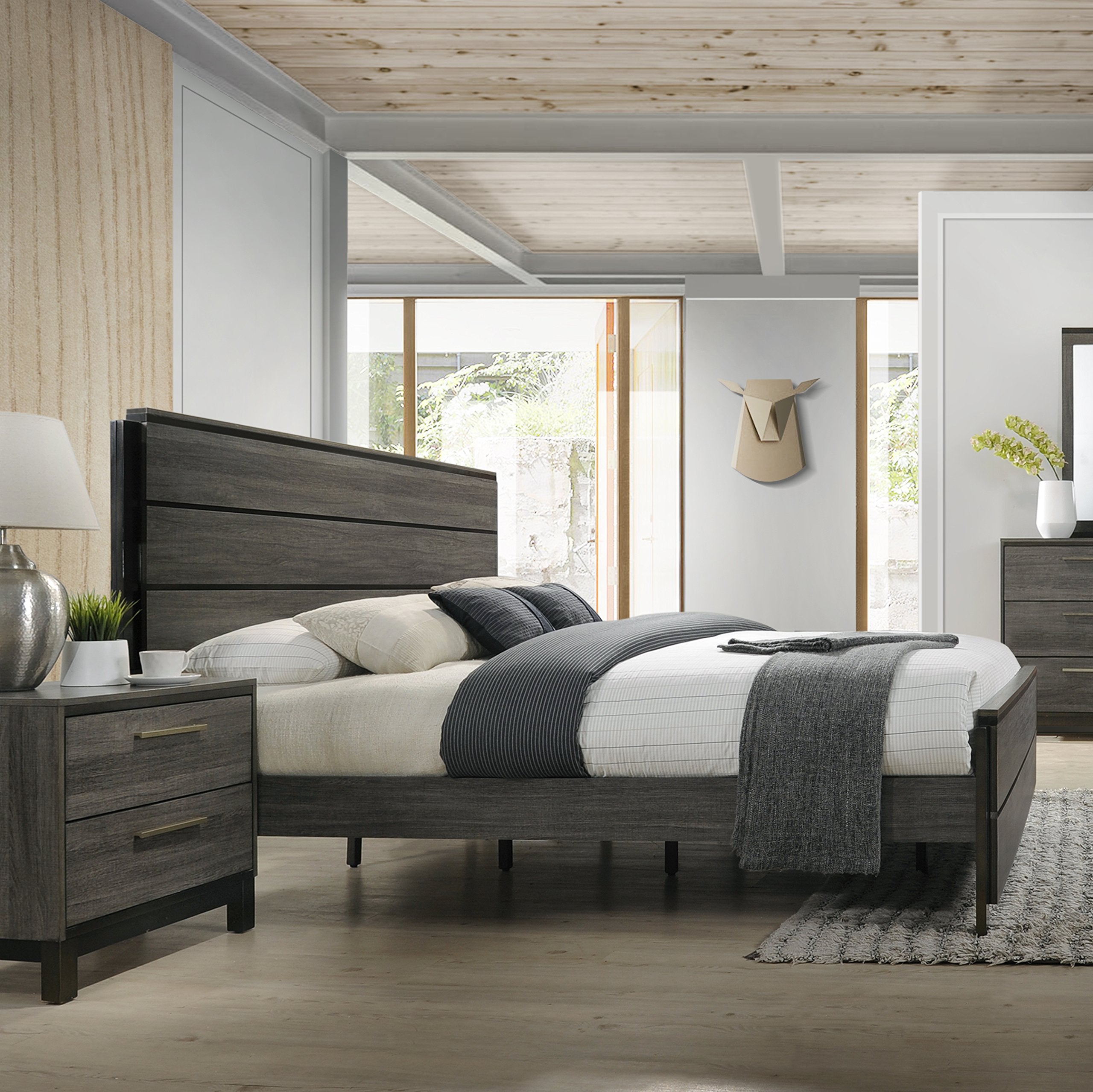 Ioana 187 Antique Grey Finish Wood Bed Room Set, King Size Bed, Dresser, Mirror