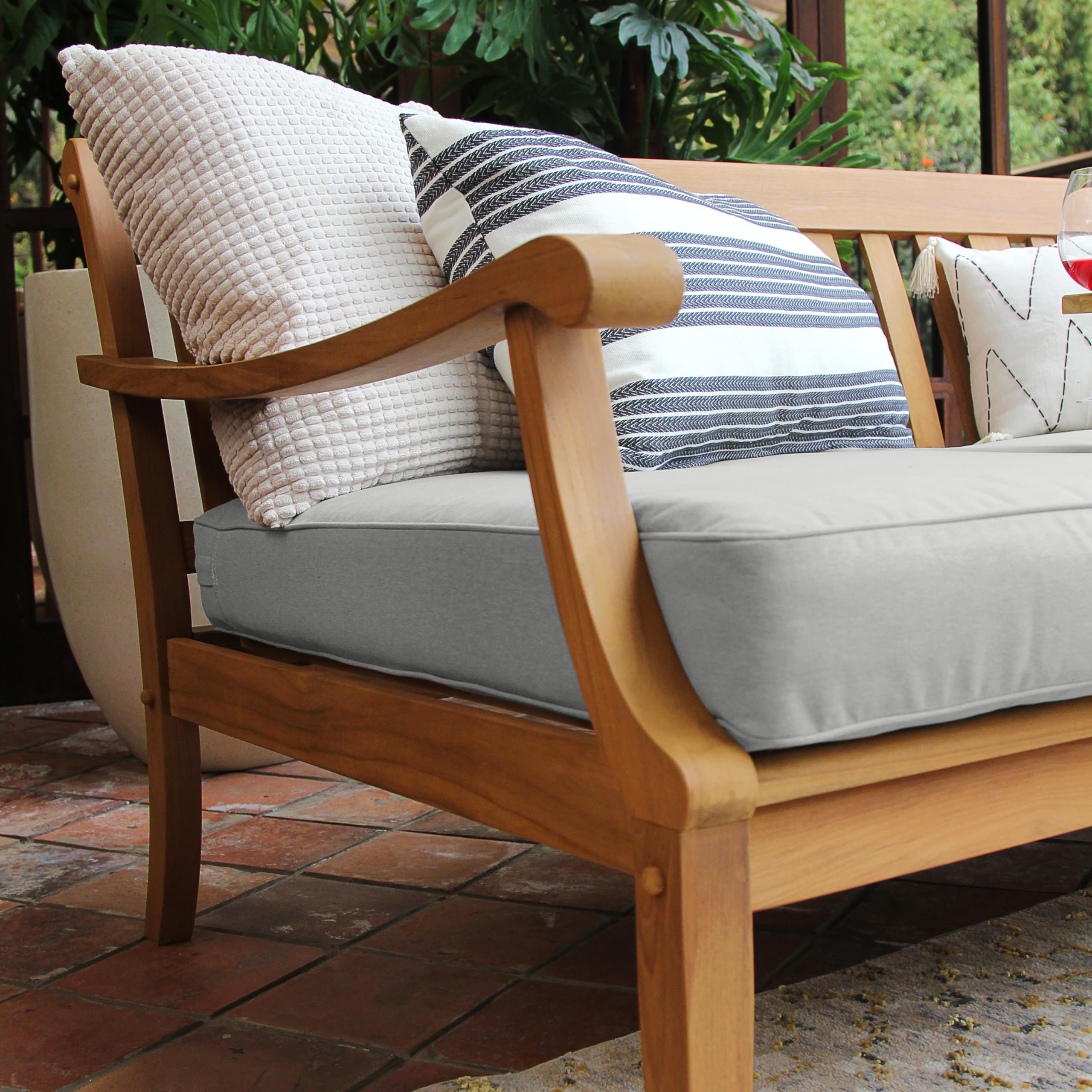 Casual Robin Teak Wood Outdoor Sofa Daybed with Oyster Cushion