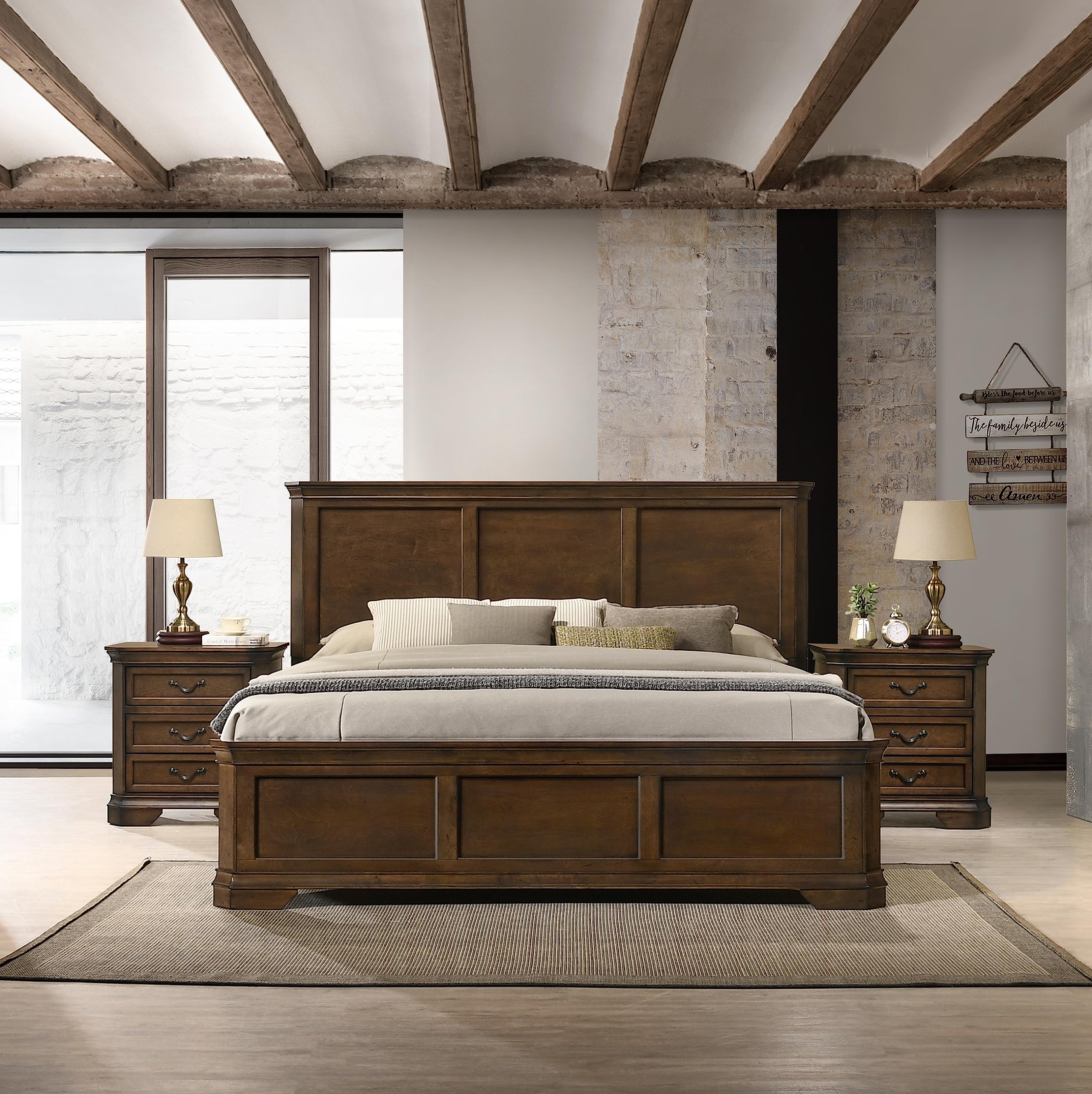 Maderne 3-Piece Bedroom Set with King Size Panel Bed and Two Nightstands