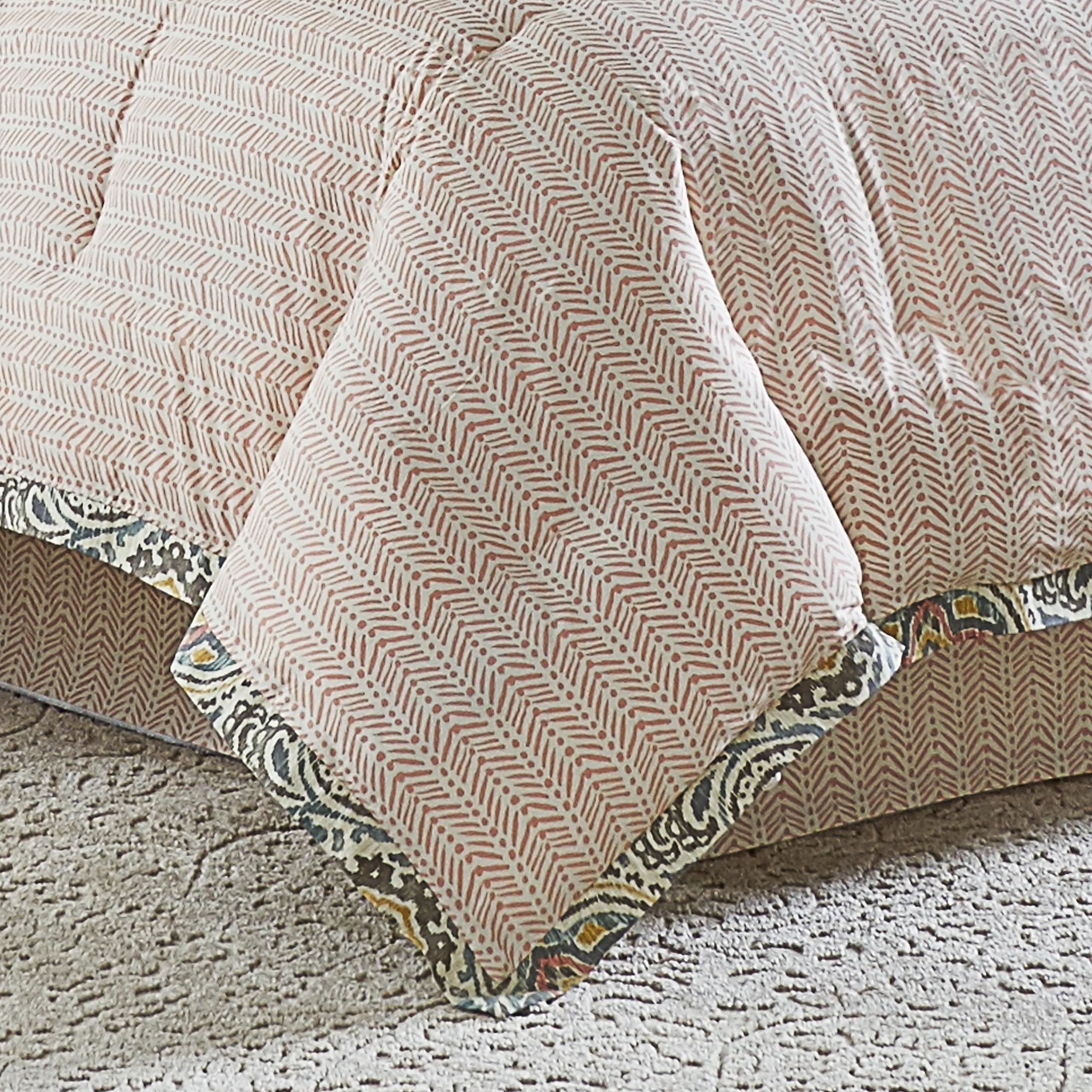 Artisanal Modern Farmhouse Damask 4 Piece Reversible Comforter Set