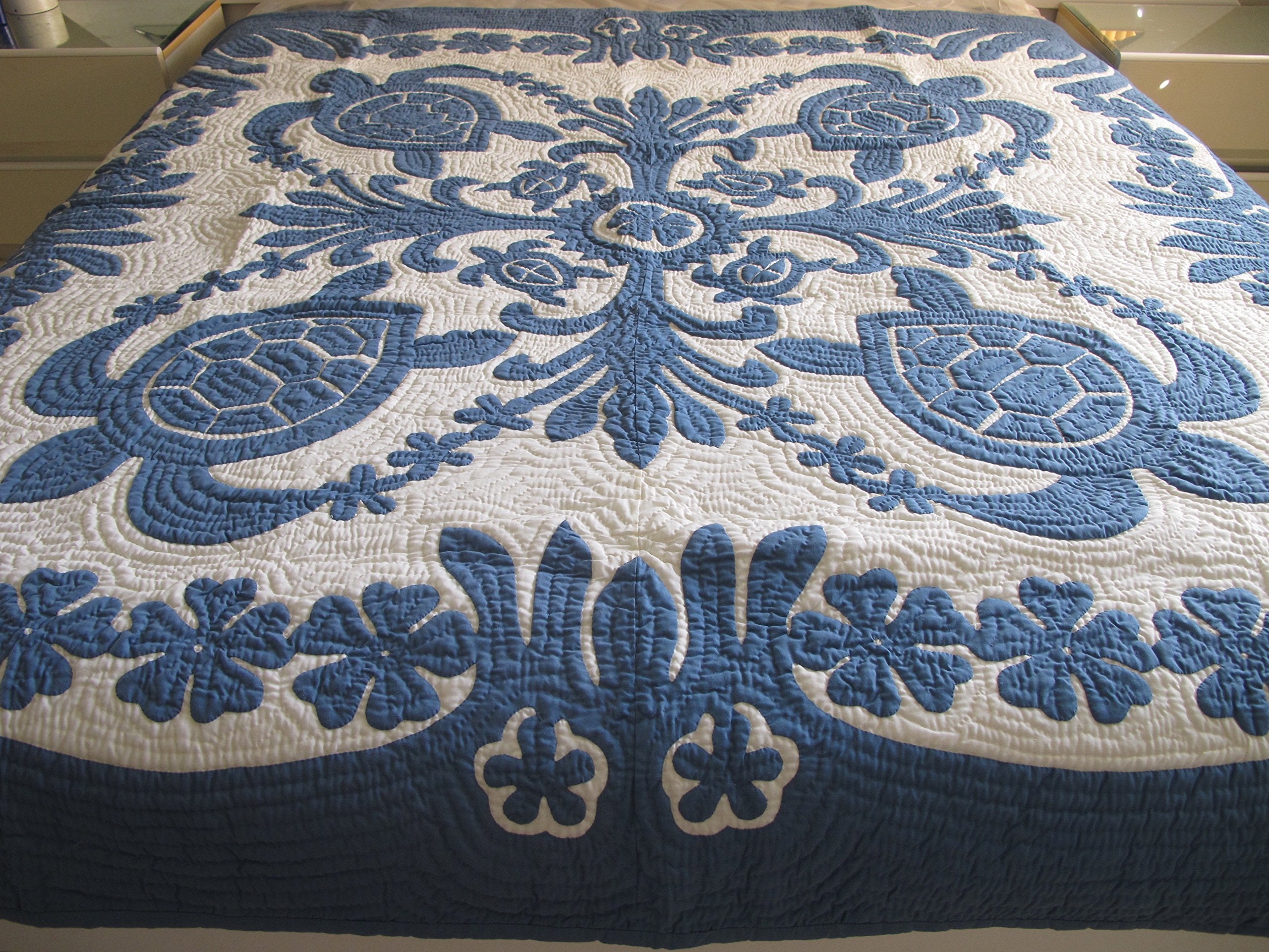 Handmade 100% Hand Quilted/appliquéd Twin Full Bedspread 80"x80"