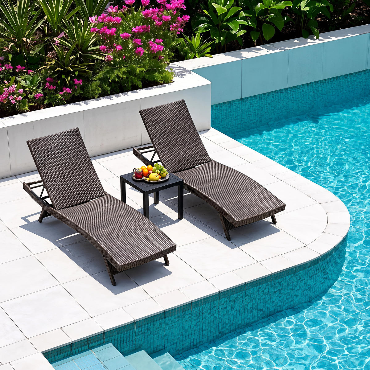 Folding Outdoor Chaise Lounge Chair