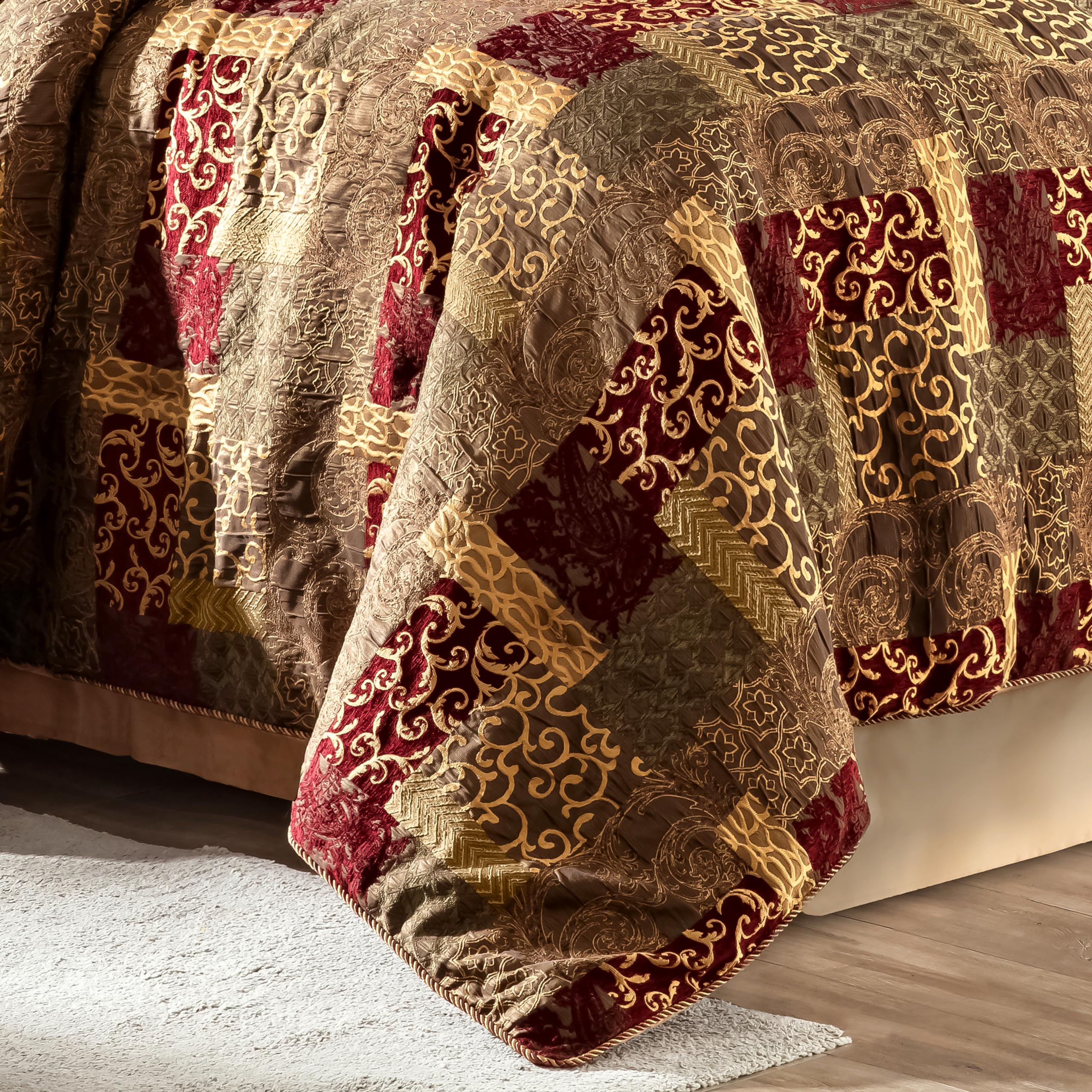 9-Piece Jacquard Comforter Set, Luxury Traditional Patchwork Comforter Queen Sets